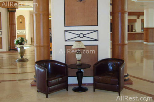 Majestic Hotel & Residence 58